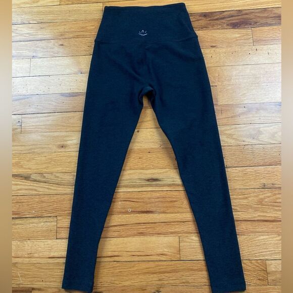 Beyond Yoga Space dye Black UV Protection Leggings Size XS - Picture 3 of 9